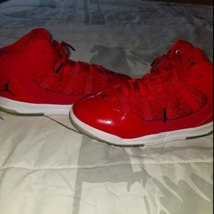 Jordan Max Aura / Sz. 2.5Y